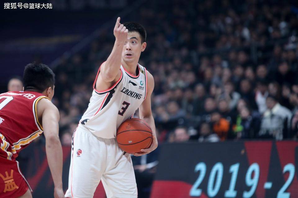 爱游戏体育-赛前突围战来临，巴塞罗那篮球队围绕CBA常规赛强势反弹，形势明朗，球探报告显示潜力的简单介绍